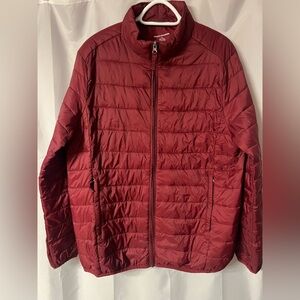 Amazon Essentials Burgundy Light Puffer Jacket size L